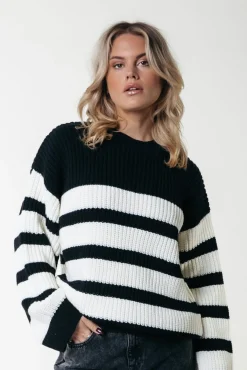 Truien*Colourful Rebel Alba Stripe Knit | Black/white