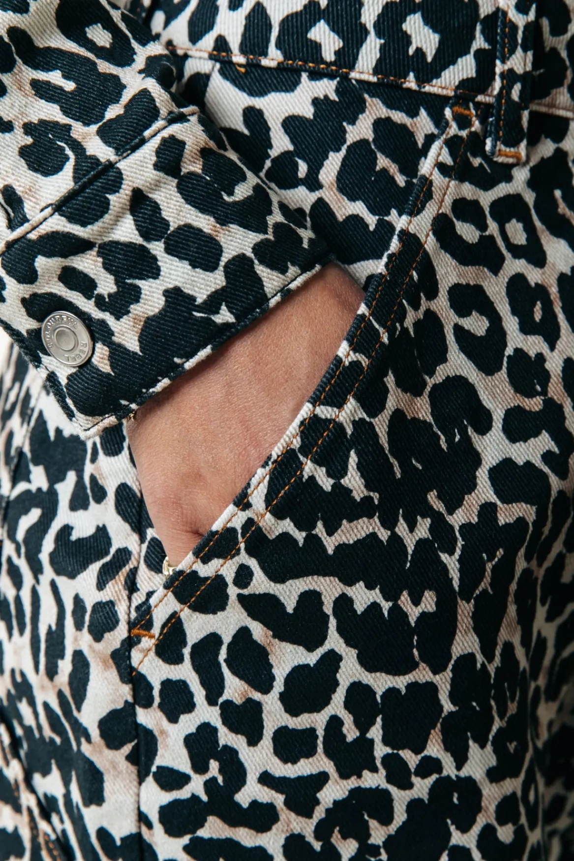 Blouses*Colourful Rebel Olle Leopard Cropped Denim Blouse | Beige