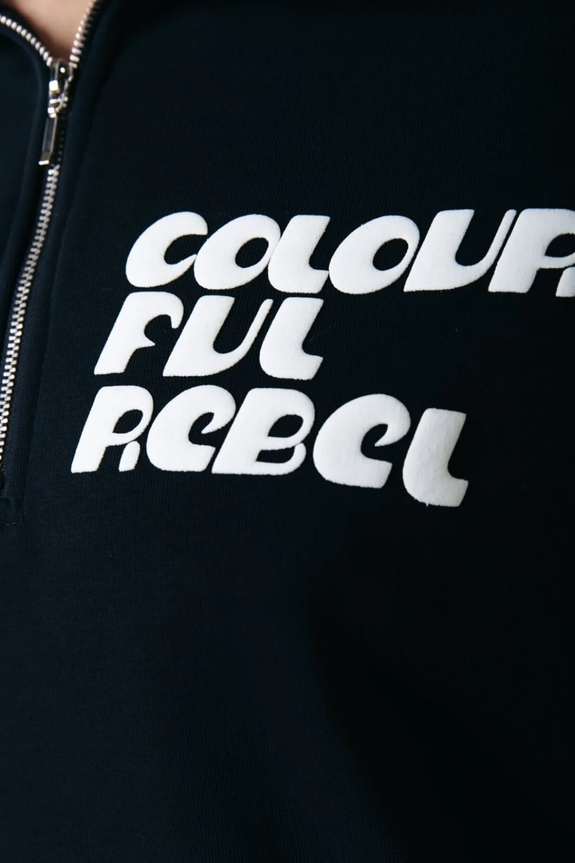 Truien*Colourful Rebel Uni Logo Zip Sweat | Black